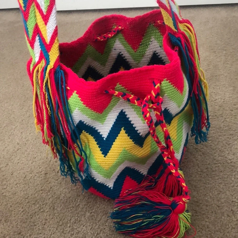 Columbian Handmade Knitted Bucket Bag
